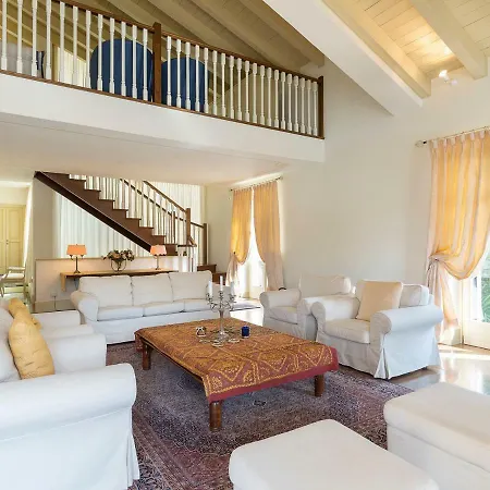 Castelletto Di Branduzzo Sleeps 12 Pool Wifi Villa *