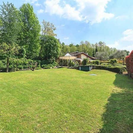 Castelletto Di Branduzzo Sleeps 12 Pool Wifi