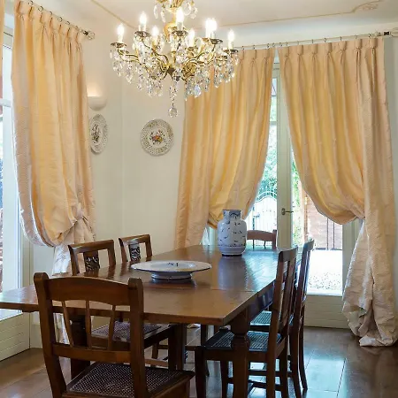 Castelletto Di Branduzzo Sleeps 12 Pool Wifi