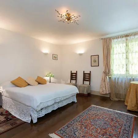 Castelletto Di Branduzzo Sleeps 12 Pool Wifi Villa