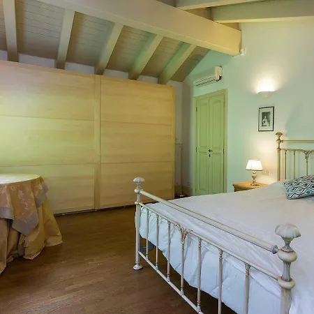 Castelletto Di Branduzzo Sleeps 12 Pool Wifi