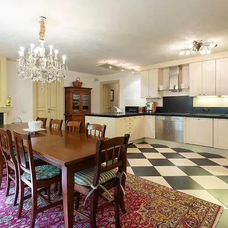 Castelletto Di Branduzzo Sleeps 12 Pool Wifi Βίλα *