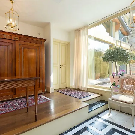 Castelletto Di Branduzzo Sleeps 12 Pool Wifi Βίλα *